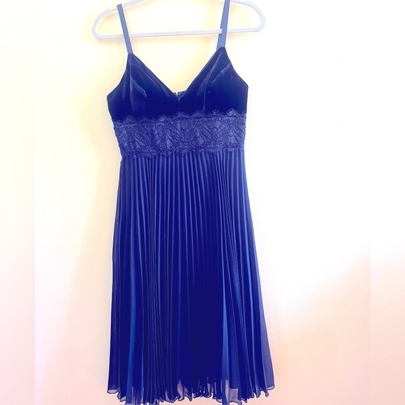 Alain Manoukian Black  Dress Size M - Picture 1 of 6